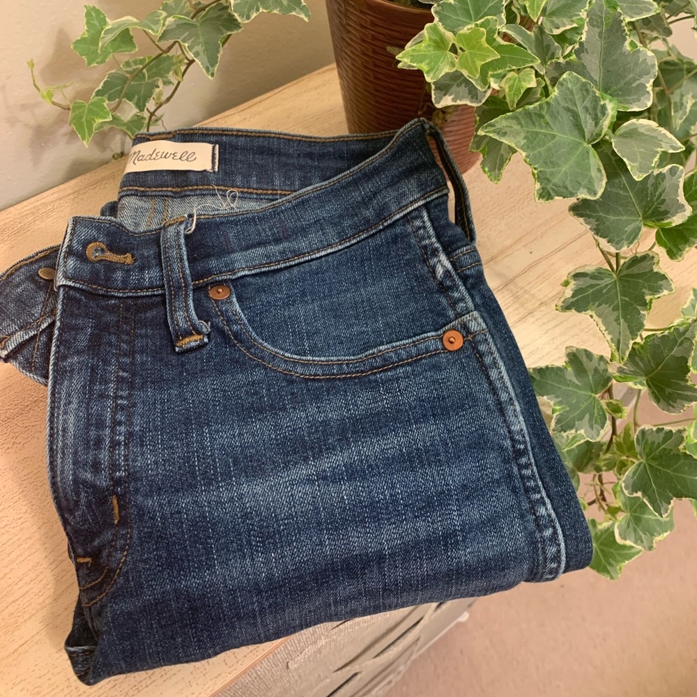 Madewell Slim Straight Jeans (Size 26)
